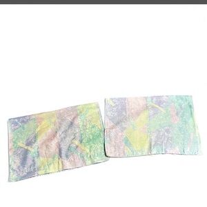 90’s vintage pillowcases set of 2